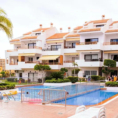 Live Cristianos Garden And Pool Guincho (Tenerife)